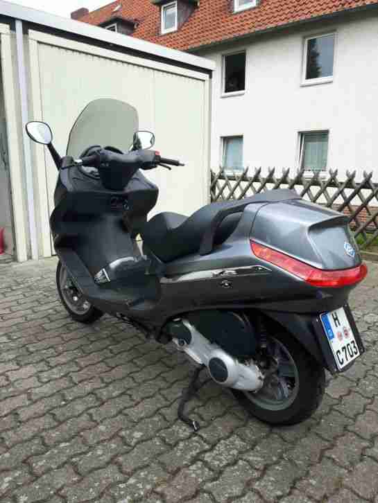 PIAGGO X8 125 ccm Bj. 2006 sehr gute Zustand