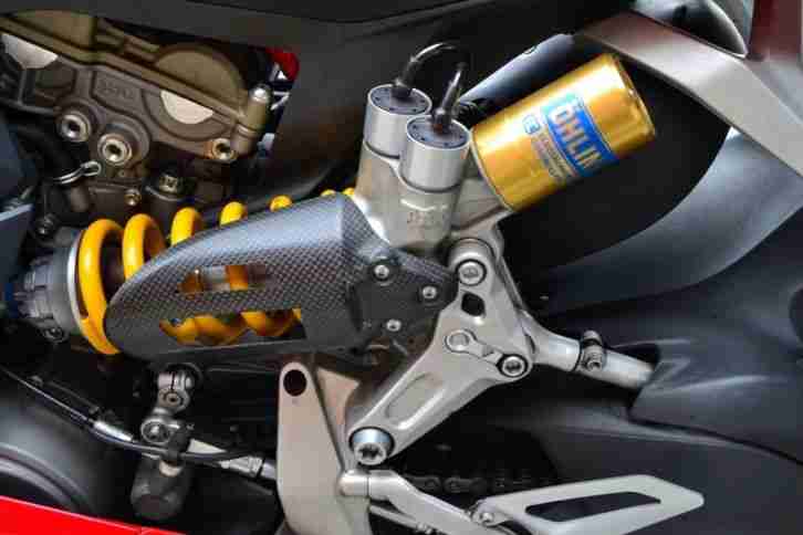 Panigale 1199 S-professionell optimiertes Öhlins-Fahrwerk, fertig für Saison '15