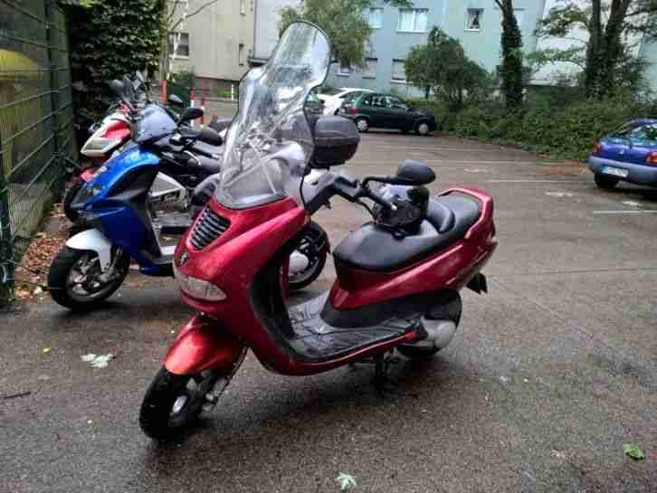 Peugeot Elyseo 125, 2001 HU 08/17, Windschutz, Topcase, Trelock usw.