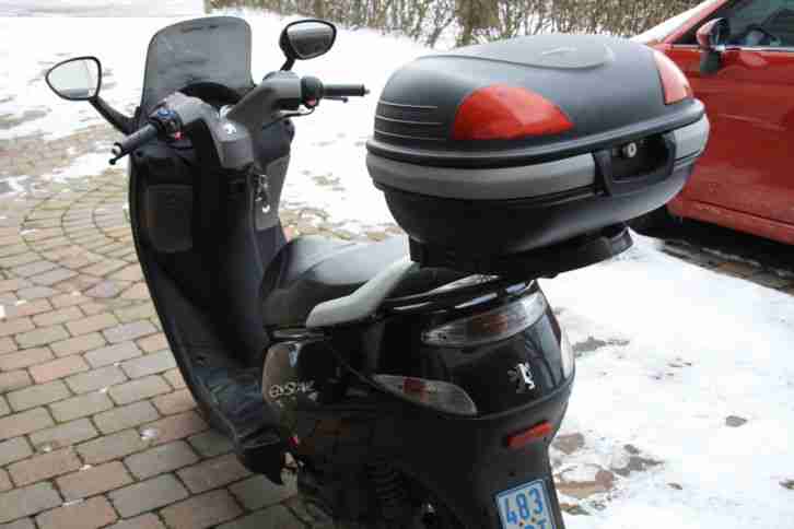 Peugeot Elystar 50 ccm. 25 km/h / 60 km/h