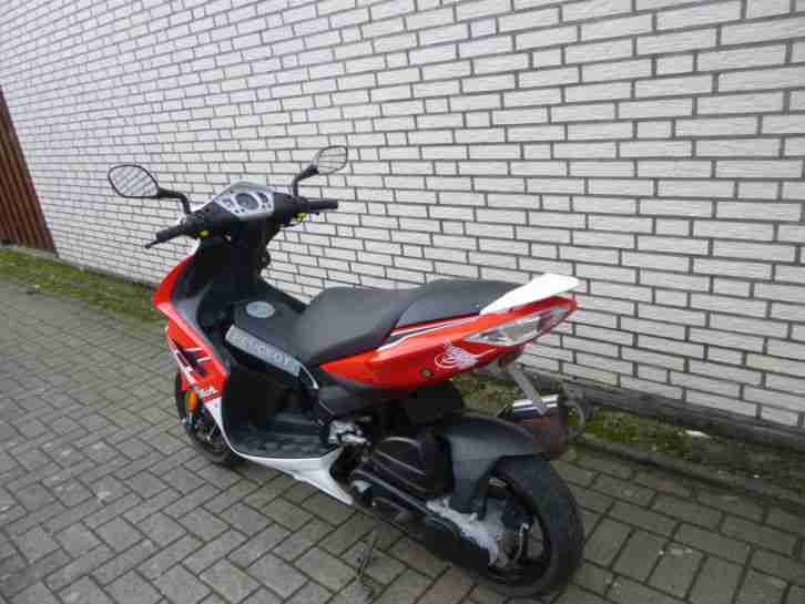 Peugeot Jetforce C-Tech Ezl.09.2012 KM Stand 7800