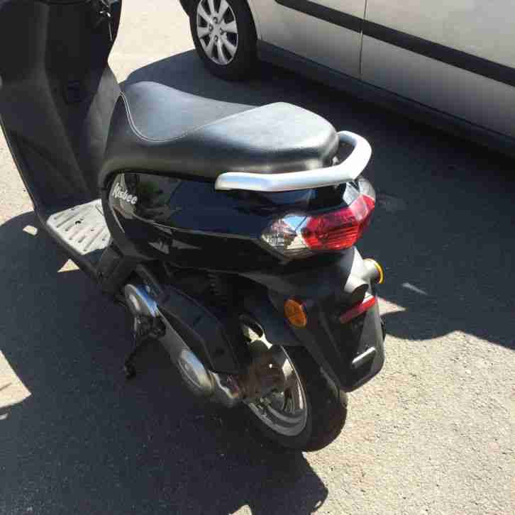 Peugeot Kisbee Bj 2011 50ccm 4T Nur 3 Tage!!