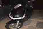 Peugeot Motor 50 cc Schwarz mit Topcase