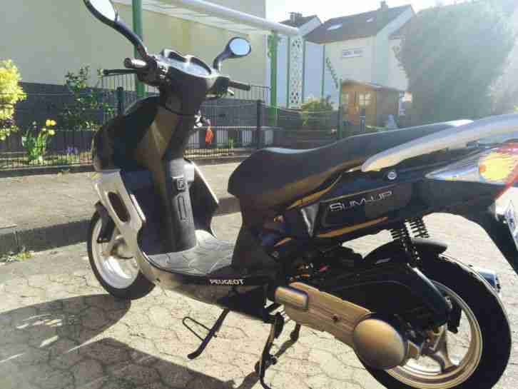 Peugeot ROLLER Sum Up 125 - 1. HAND unfallfrei ** Nur 1.600 km **