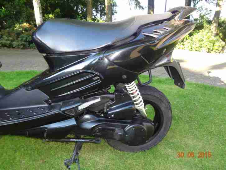 Peugeot Speedfight 2Mofa/50KmH mit viel Tuning .Alarm, Koso...
