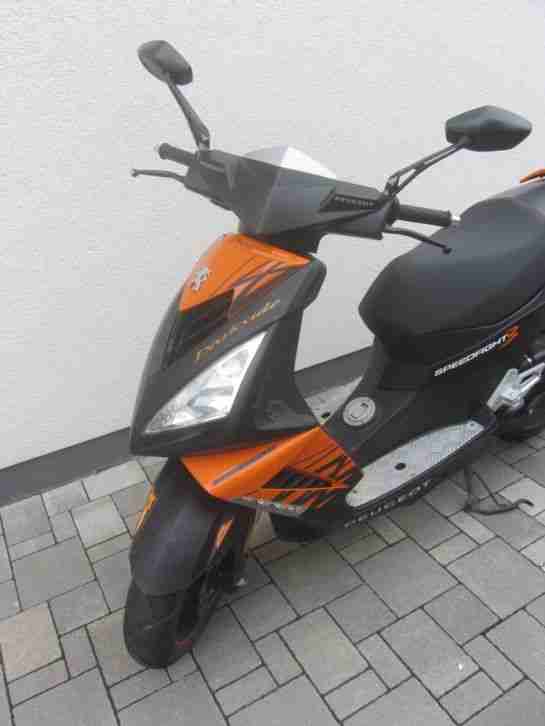 Peugeot Speedfight 3 Darkside 50 cm Schwarz/Orange gebraucht aber TOP