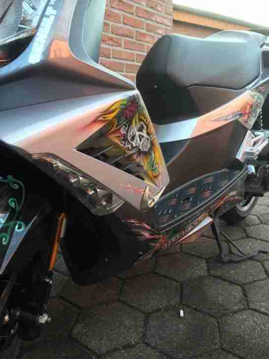Peugeot Speedfight 3 Wie Neu 2000km Sondermodell Airbrush Traum Zustand !!!