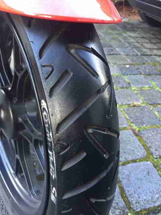Peugeot XR 7 Aprilia RS 50 Yamaha Tzr 50 derbi Gpr