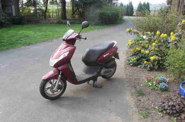 Peugot Kisbee 50er Roller 4Takter Benzin