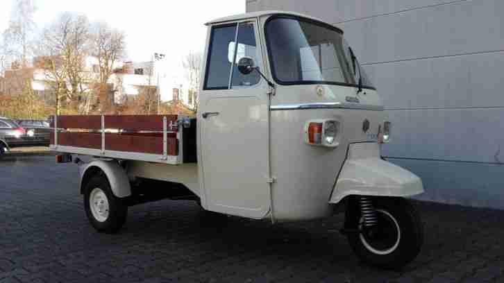 Piaggio Ape P601