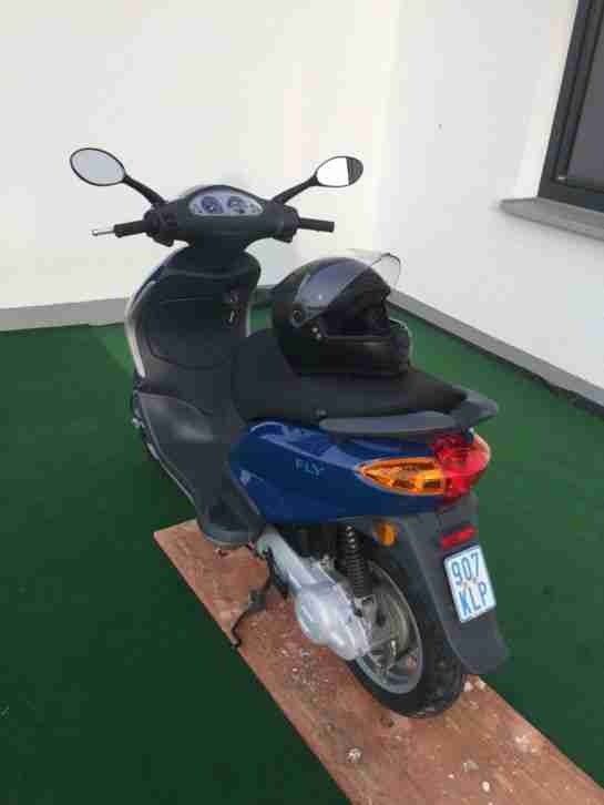 Piaggio Fly 50