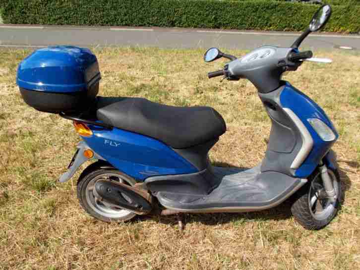 Piaggio Fly 50. 2T