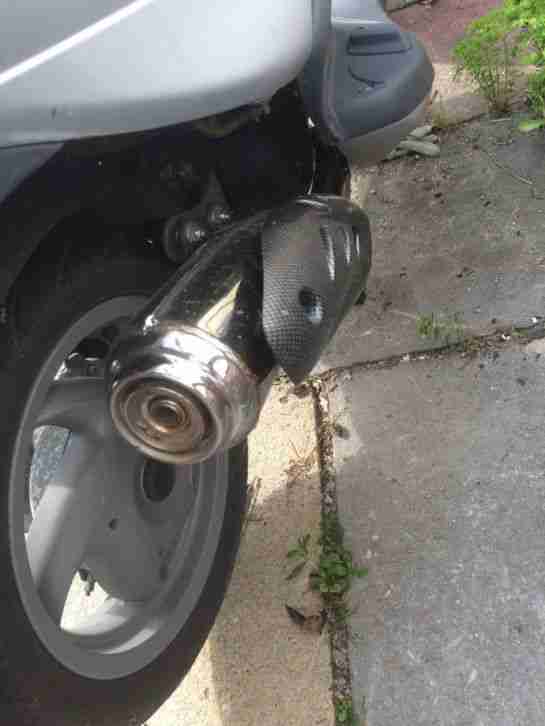 Piaggio Fly 50 2T Roller Scooter Motorroller