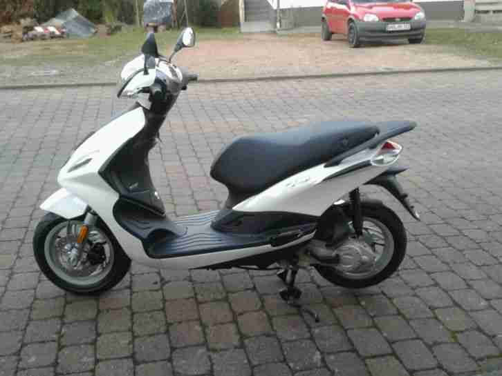 Piaggio Fly 50 4 T