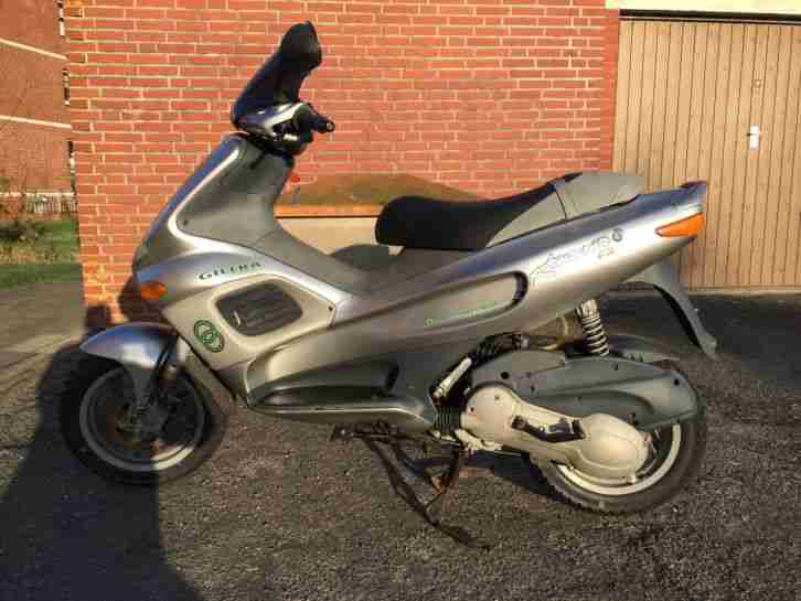 Piaggio Gilera Runner 125 ORIGINAL! Neuer