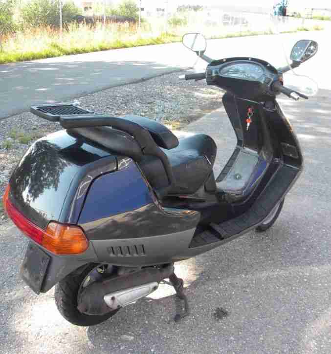 Piaggio Hexagon 125 Roller 11 KW + Scheibe + Papiere