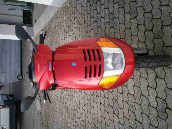 Piaggio Hexagon 150