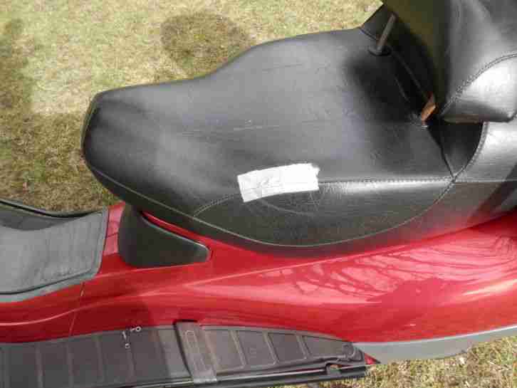 Piaggio Hexagon EXS 125 Ccm 10,5Kw/7500 U/min, Bauj= 1996 mit 40000 Km.