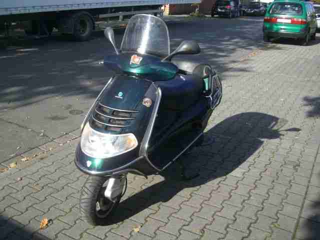 Piaggio Hexagon GT 250