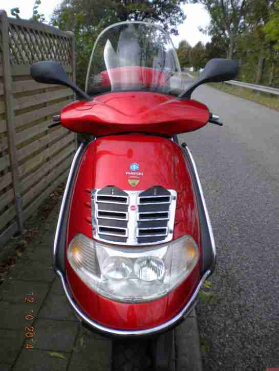 Piaggio Hexagon GT 250 rot m. Scheibe + Topcase, TÜV neu, 14.500 km, 2. Hand