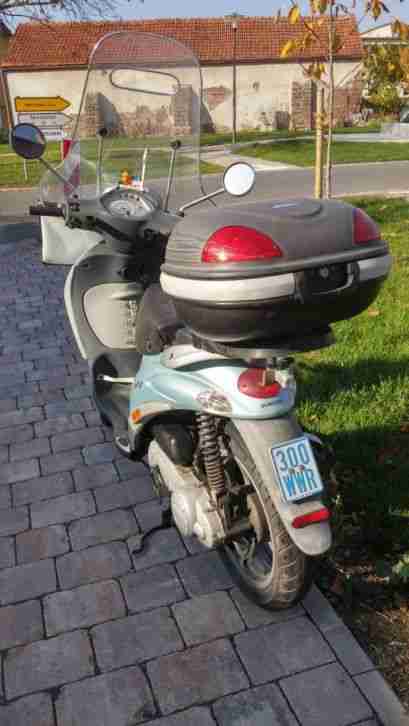 Piaggio Liberty, Bruder von Vespa, Bj: 09/04, Kmstand: 13.007km, Hubraum: 49 ccm