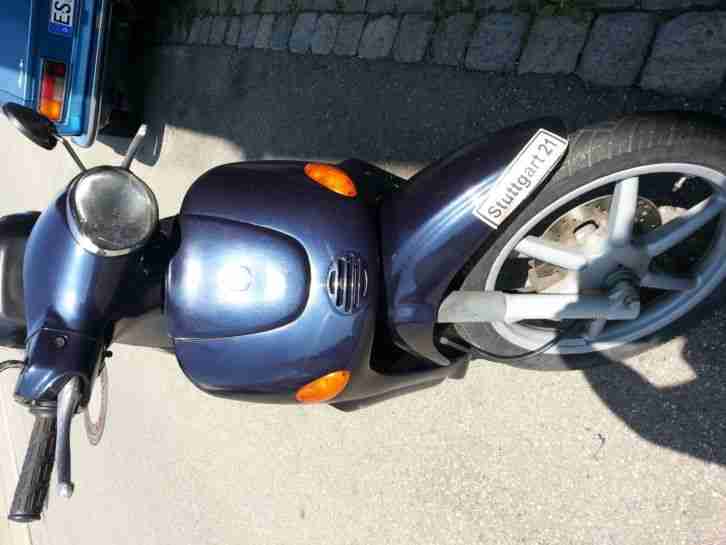 Piaggio Liberty besser wie Vespa 16zoll Räder angemeldet dunkelblau met.