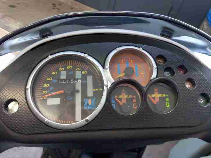 Piaggio MC3/C32 NRG di-tech defekt Roller Motorroller
