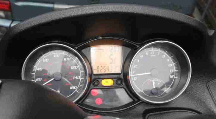 Piaggio MP3 250ccm Autoführerscheinzulassung Guter Zustand