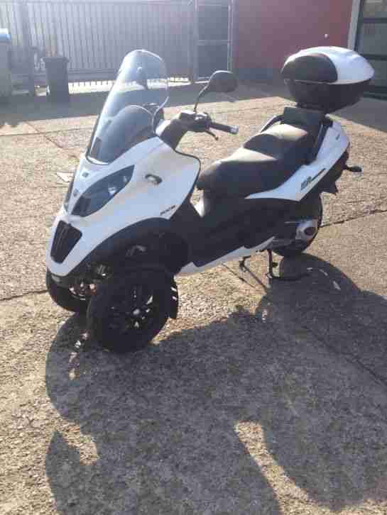 Piaggio MP3 300 LT