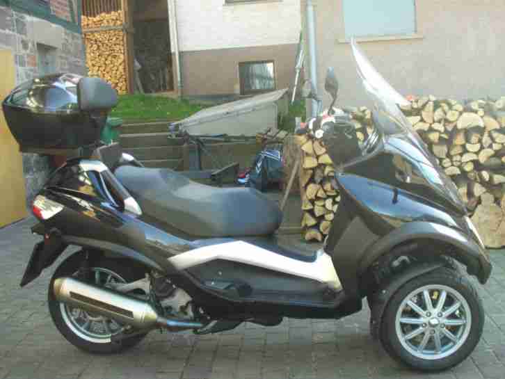 Piaggio MP3 LT ie Mit Super Ausstattung & Viel Zubehör
