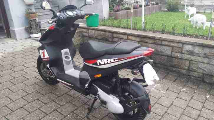 Piaggio NRG 50 Power DD schwarz