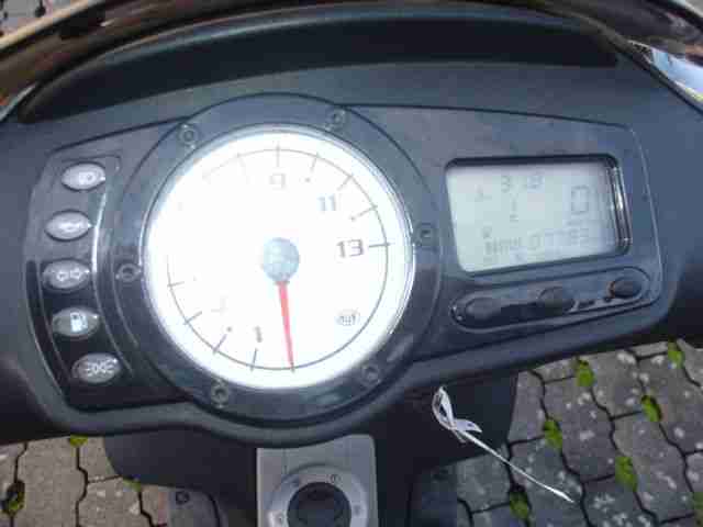 Piaggio NRG 50 Power (Hi-per 2 pro) Bj.09.Guter Zustand.