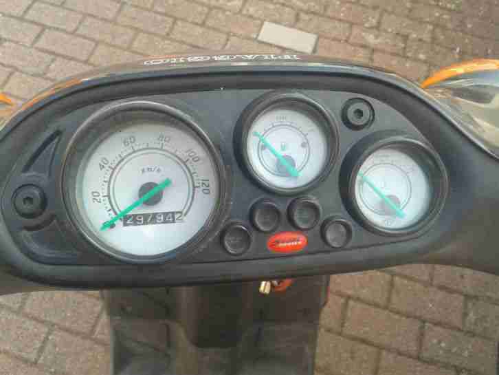 Piaggio NRG MC2 Edition Typ SAL 2 Takt 50ccm (50km/h und Mofa 25km/h)