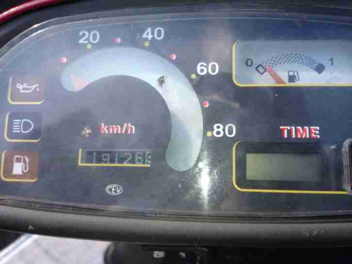 Piaggio Nsl mit divers Teilen