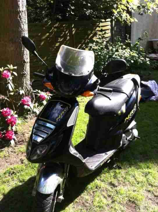 Piaggio Roller - 1. Hand - Baujahr 1999