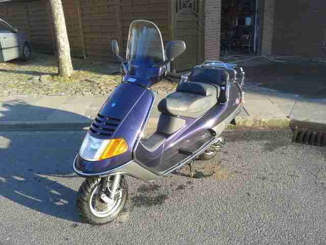 Piaggio Roller 150 ccm 12 PS