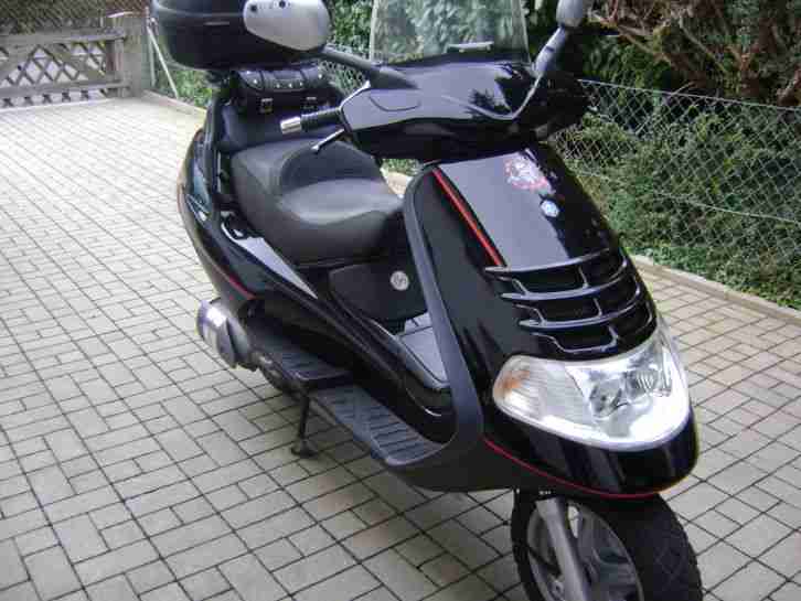 Piaggio Roller Hexagon 125ccm.