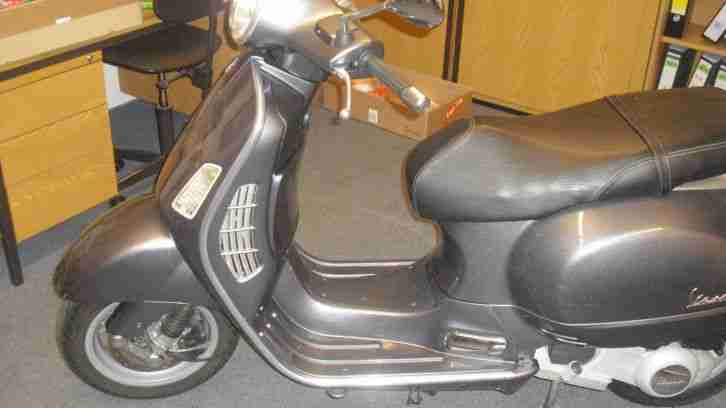 Piaggio Roller Vespa Granturismo GT 200L sehr Gepflegt