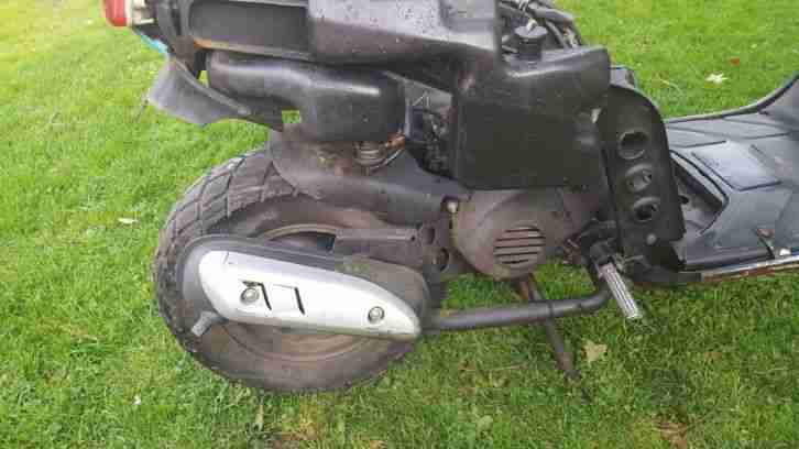 Piaggio Roller Vespa TEC Motorroller an Bastler für Ersatzteile als Defekt