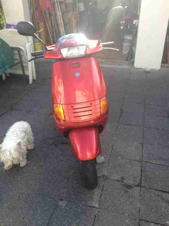 Piaggio SKR 125