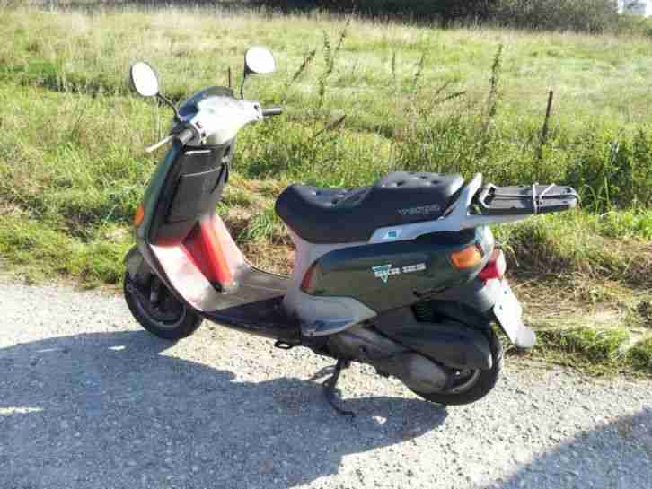 Piaggio SKR 125