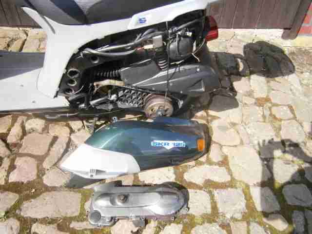 Piaggio SKR 125 TÜV 07/2016
