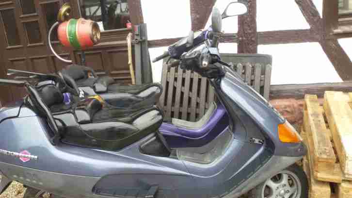 Piaggio Scooter Roller