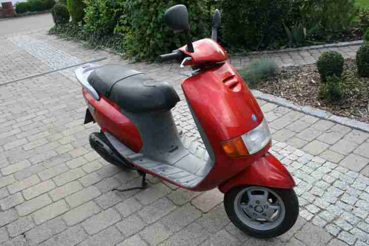 Piaggio Sfera RST 125