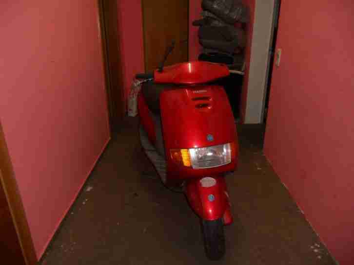 Piaggio Sfera RST 50