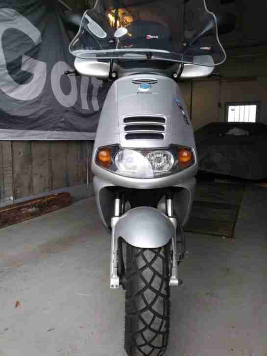Piaggio Skipper 125ST Motorroller Roller