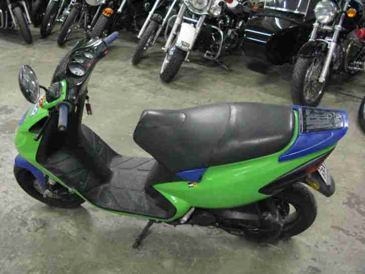 Piaggio Sport Serie Roller 50 ccm, BASTLERFAHRZEUG