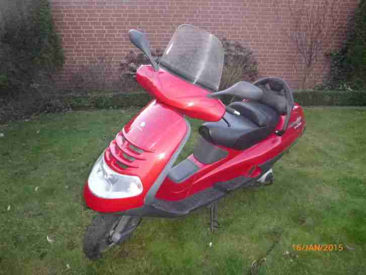 Piaggio Super Hexagon GTX 180 Roller aus 1. Hand, TOP Zustand! 4-Takter sparsam!