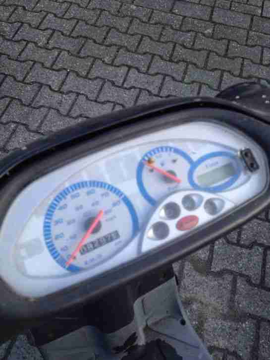 Piaggio TPH 50