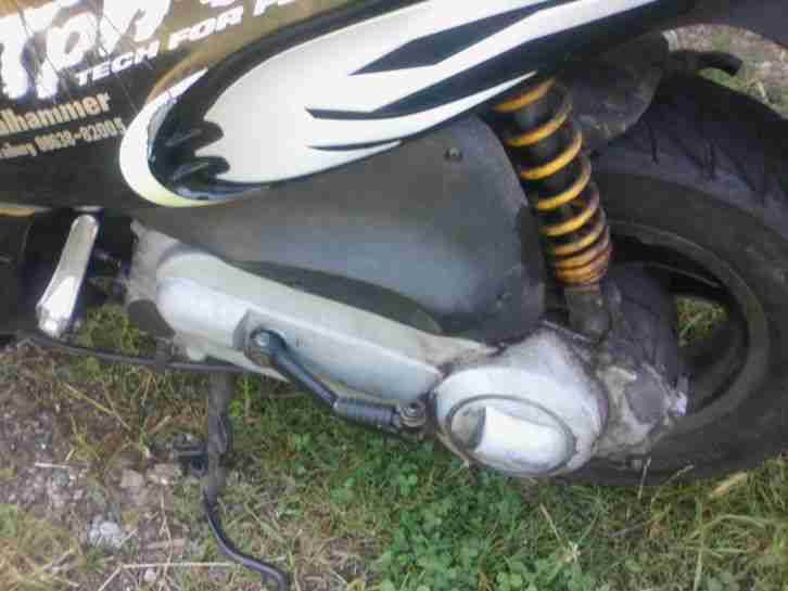 Piaggio TPH 50 Moped Roller